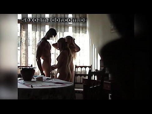 ❤️ دوستان سکس یک مرد غول پیکر و سه نفری را با او دعوت می کنند ❤ ویدیو پورنو در پورنو fa.xlxxporno.ru ❌️❤